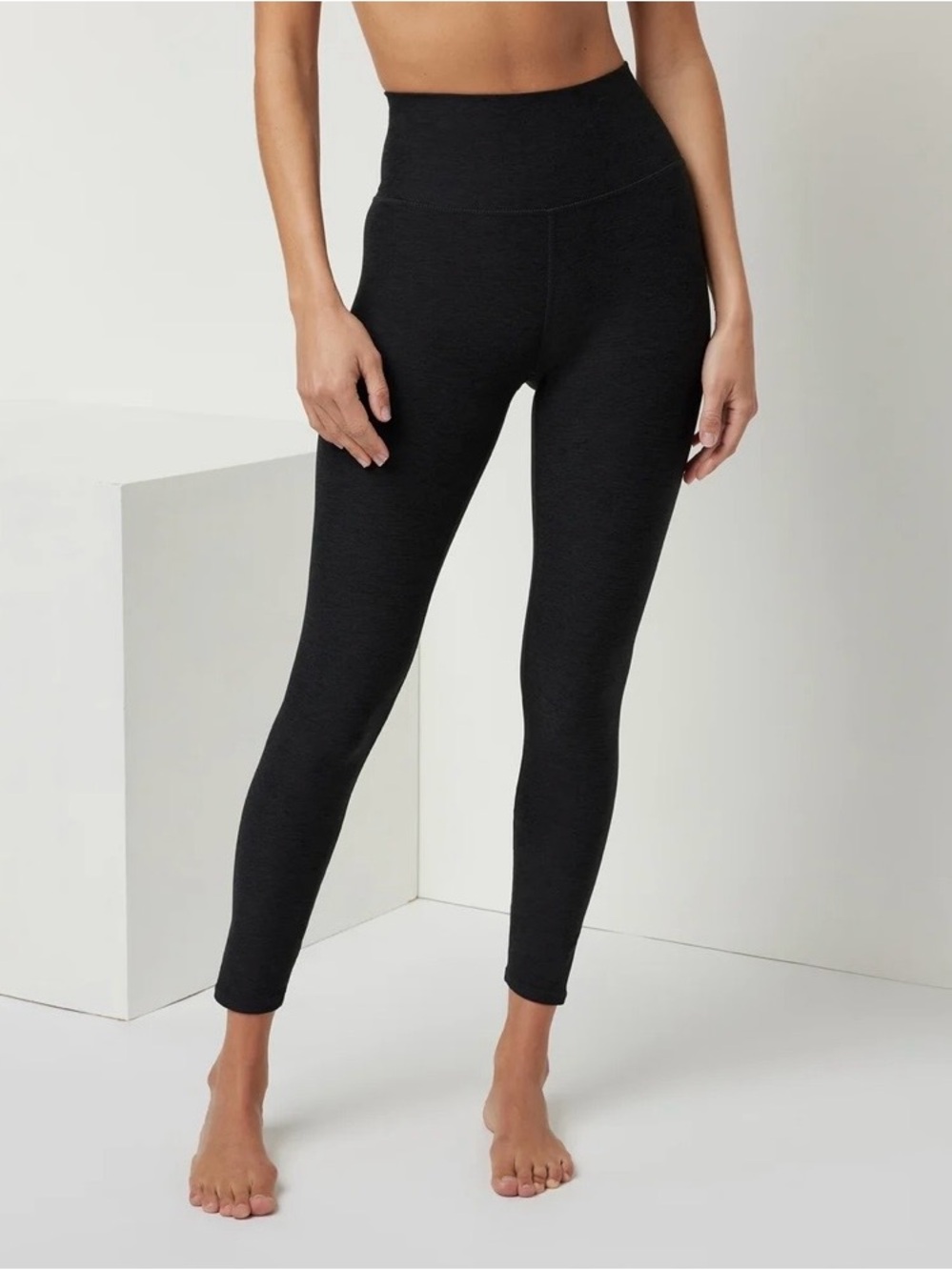 Vuori Clean Elevation Leggings VW444 High Rise, Black Heather, DreamKnit, Medium